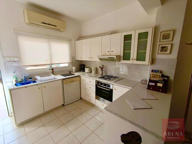 detachedHouse-6-3-BED-TH-FOR-SALE-IN-PYLA-8012-3.jpg