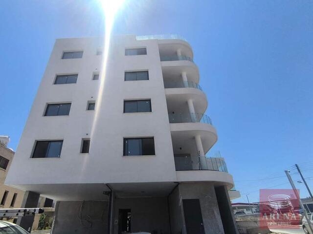 penthouse-6a8c2d163ab66-4.jpg