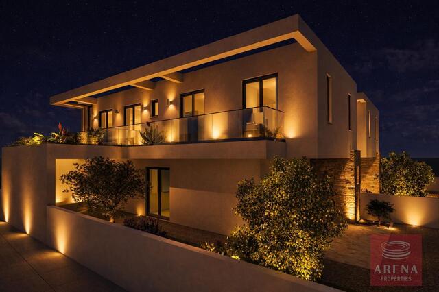detachedHouse-6a1558642e7cb-1.jpg