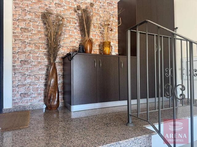 3 Beds - Penthouse For Sale In Derynia – photo 4