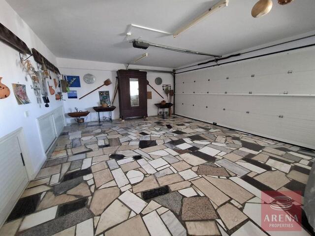 detachedHouse-69a05599b2b67.jpg