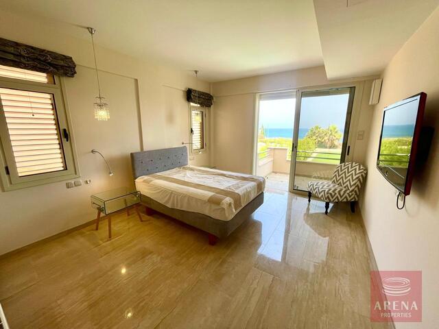 5 Bed Villa in Pervolia – photo 22