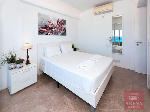 Seafront Apartment in Protaras – photo 22