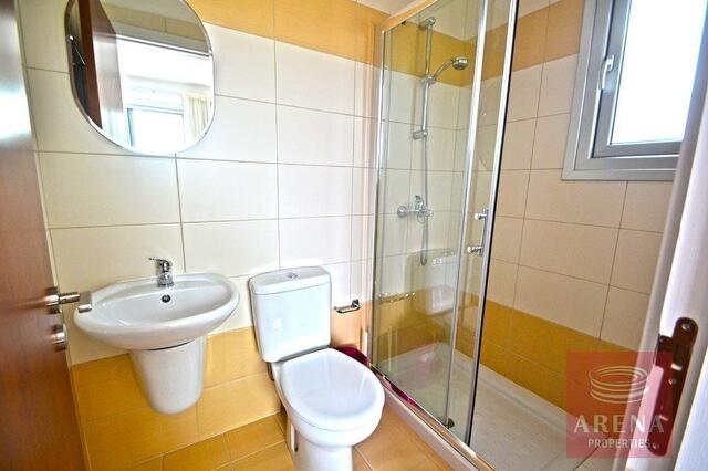 detachedHouse-en-suite_13.jpg