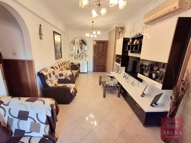 apartment-4-APT-IN-LARNACA-9173.jpg