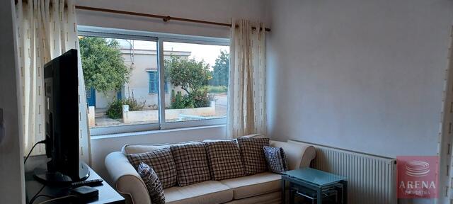 bungalow-7-2-bed-bungalow-in-derynia-6062.jpg