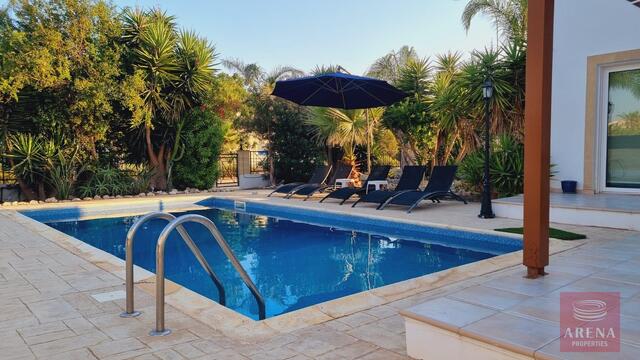 Villa in Prime Ayia Thekla Location – photo 3