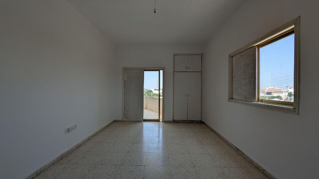 land-1-4-APTS-IN-PARALIMNI-9764-6.jpeg