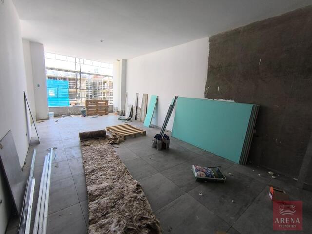 penthouse-6a393be3dc206-1.jpg