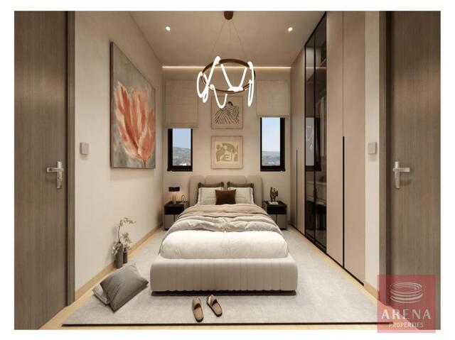 penthouse-6a1571ff9eed0-3.jpg
