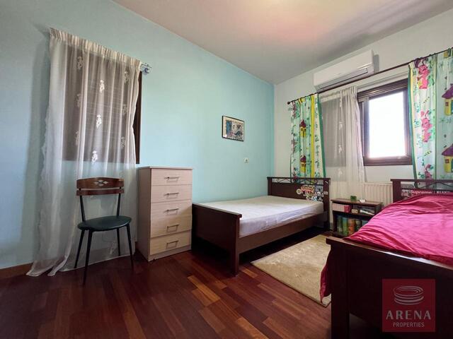 detachedHouse-6a461f6977560-5.jpg