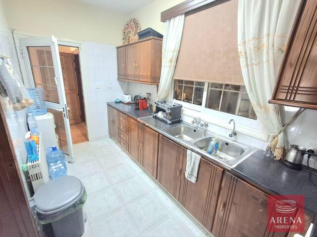 detachedHouse-11-5-BED-VILLA-LIVADIA-9182-6.jpg