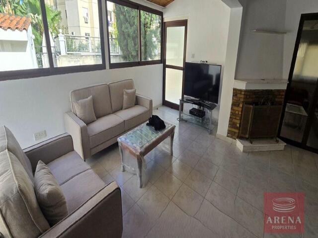 apartment-69f9db3e591e2.jpg