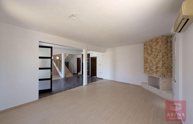 detachedHouse-6a7d72428032c-2.jpg