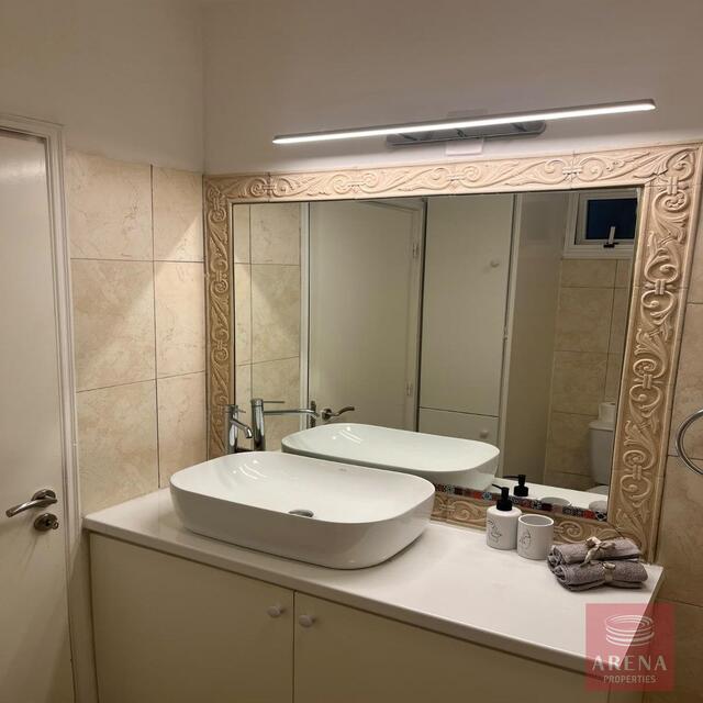 Renovated 3 Bed Apartment for rent in Derynia – photo 13