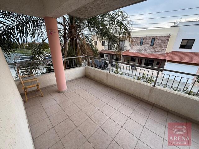 2 Bedrooms Apartment in Kiti – photo 26