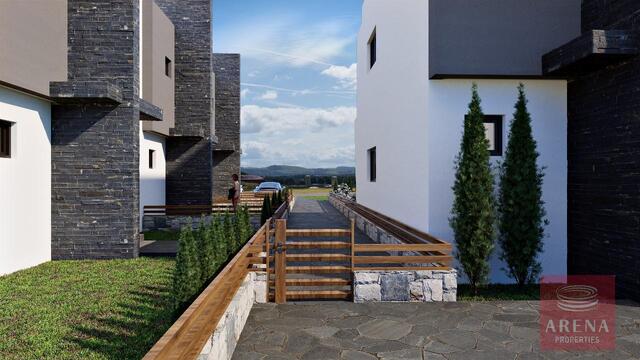 detachedHouse-6a2ff9534d614-1.jpg