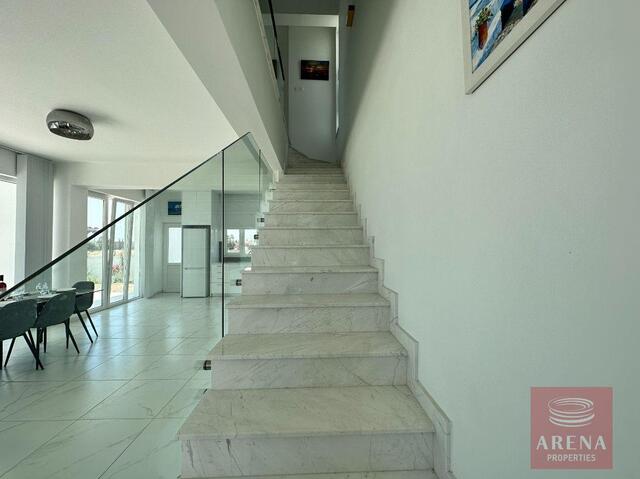 detachedHouse-69fc7b983dfea-2.jpg