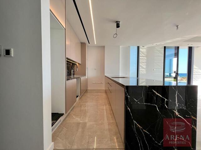 detachedHouse-13-1-luxury-villa-in-ayia-thekla-6154.jpg