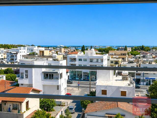 apartment-6a6897e638dda-2.jpg