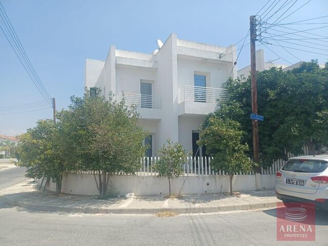 detachedHouse-1-4-BED-HOUSE-IN-VERGINA-8500.jpeg