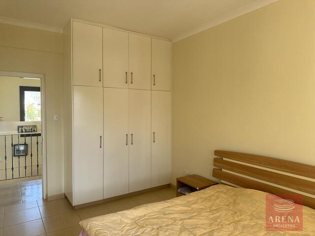 detachedHouse-21-3-bed-villa-inFrenaros-7948.jpg