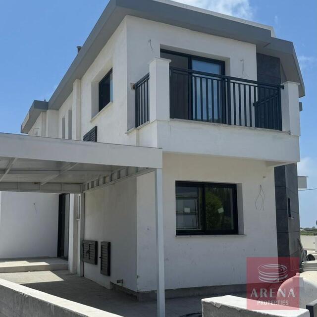 detachedHouse-6a20109844d09-1.jpg