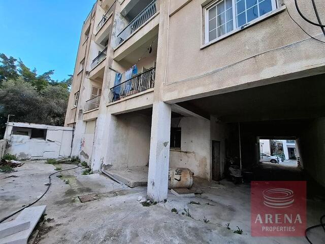 realEstateForBusiness-69b3f34c22cbe-2.jpg
