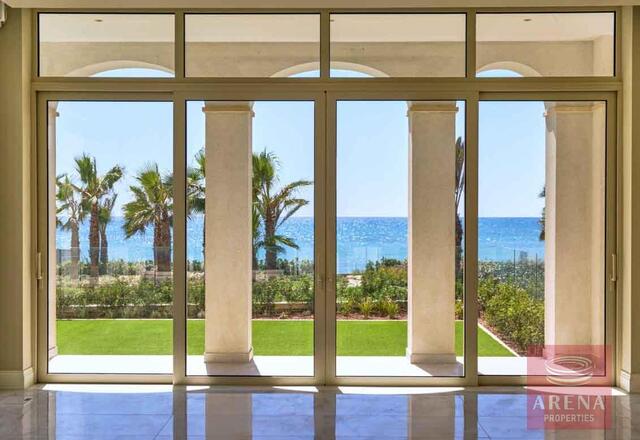 detachedHouse-17-6-BED-VILLA-IN-PERVOLIA-6867-1.jpg