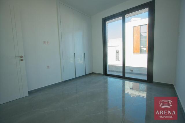 detachedHouse-DSC_5443-2.jpg