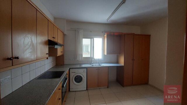 apartment-5-3-BED-APT-LARNACA-8847.jpg