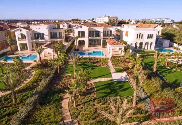 detachedHouse-3-6-BED-VILLA-IN-PERVOLIA-6867-1.jpg