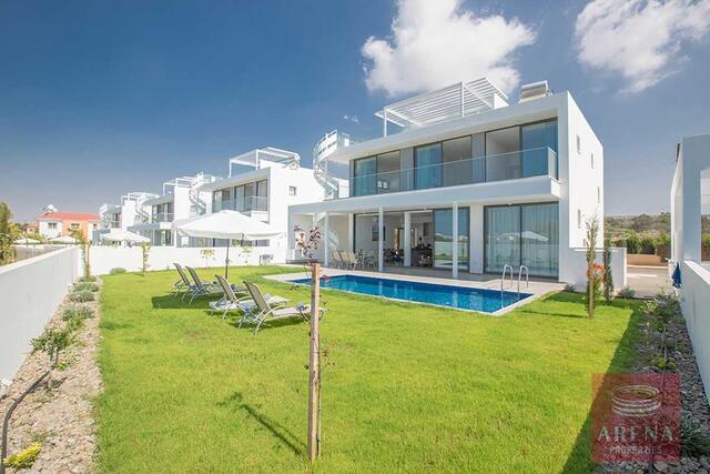 detachedHouse-2-villa-ayia-napa-5282.jpg