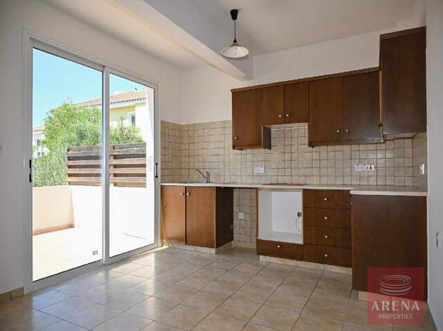 Modern 3-Bedroom House In Oroklini – photo 6