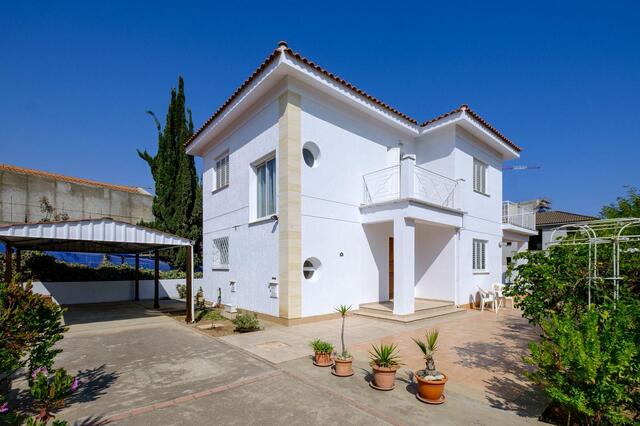 detachedHouse-1-VILLA-IN-DEKELIA-9772-13-1.jpg