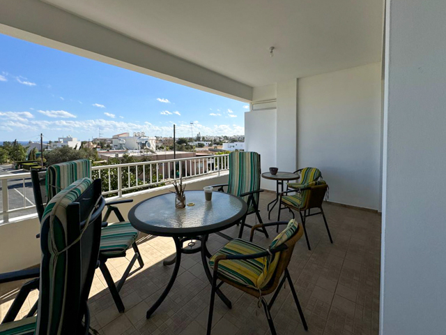 apartment-7-4-BED-APT-DERYNIA-9351.jpg