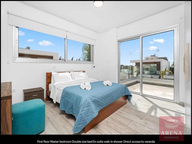 detachedHouse-6a57739a3ce1e-1.jpg