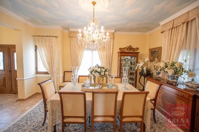 detachedHouse-15-Villa-in-Paralimni-for-sale-5073.jpeg