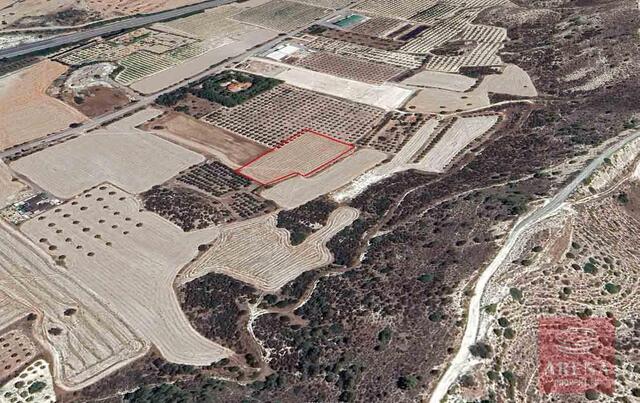 Land For Sale In Alethriko – photo 1