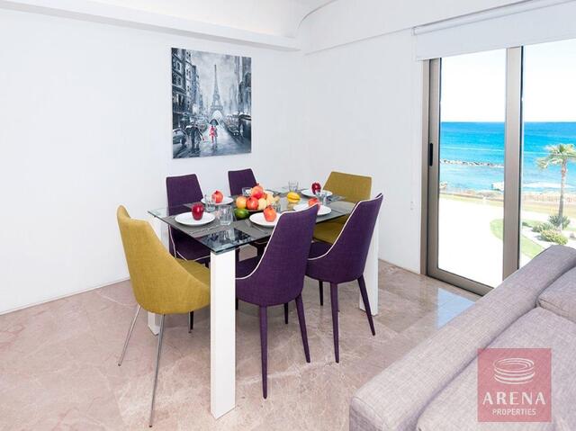 Seafront Apartment in Protaras – photo 14