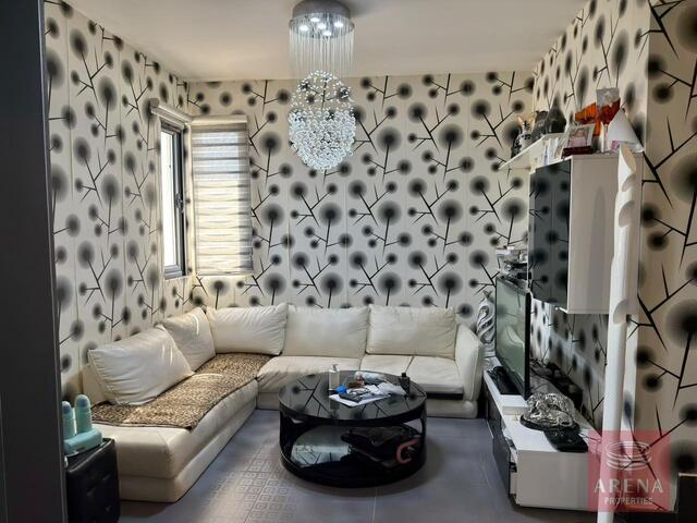 detachedHouse-6a71b9077e35a.jpg