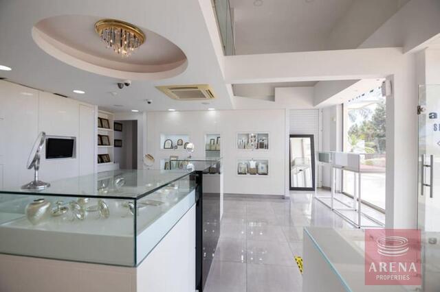 Luxury Shop For Sale In Paralimni – photo 5