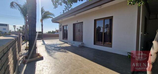 bungalow-6a351dc781862-2.jpg