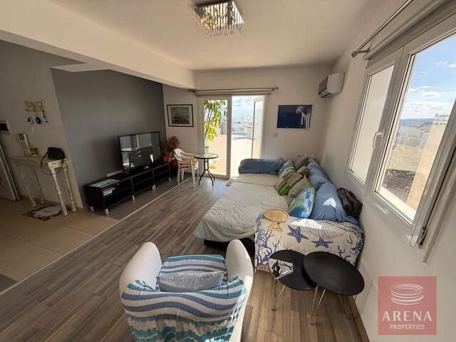 apartment-6a4bad4e5170d-8.jpg