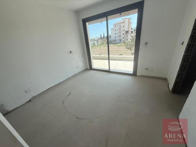 2 Bed Apartment in Larnaca – photo 3