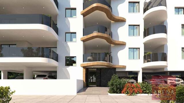 realEstateForBusiness-6-BUILDING-IN-LIVADIA-7660-1.jpg