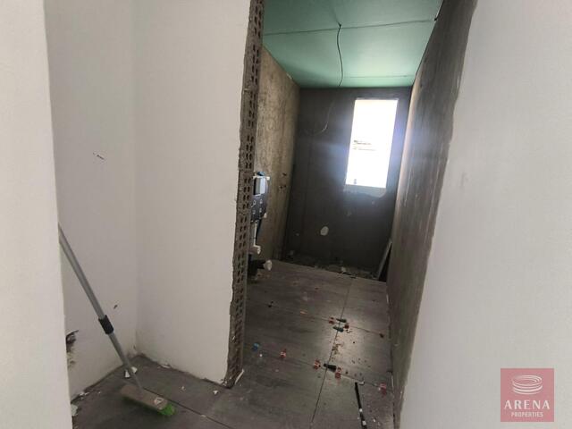 penthouse-6a393be3d206e-1.jpg