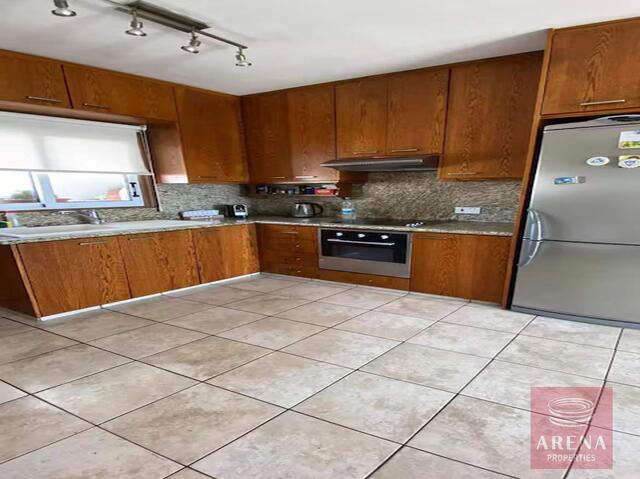 apartment-69cf8b1a653dc-2.jpg