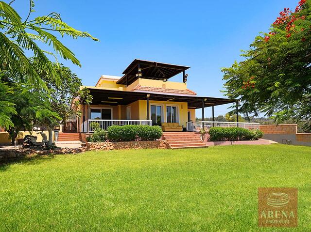 detachedHouse-69f0bade83bcc-1.jpg