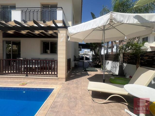 detachedHouse-5-3-BED-VILLA-PERNERA-8381.jpg